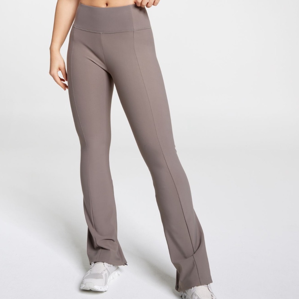 Calia sculpt flare with zip XS